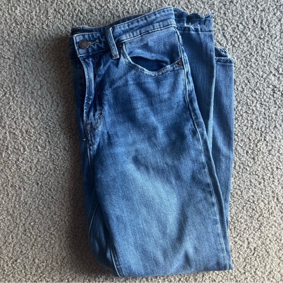 Lucky Brand Blue Ankle Cropped Jeans - Picture 2 of 9